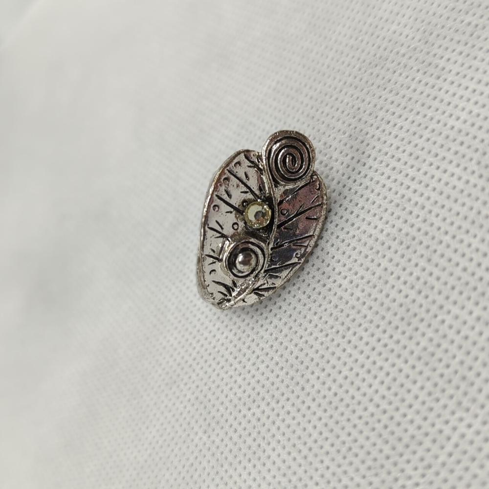 Swirly leaf ring 💍 - Picture 5 of 8